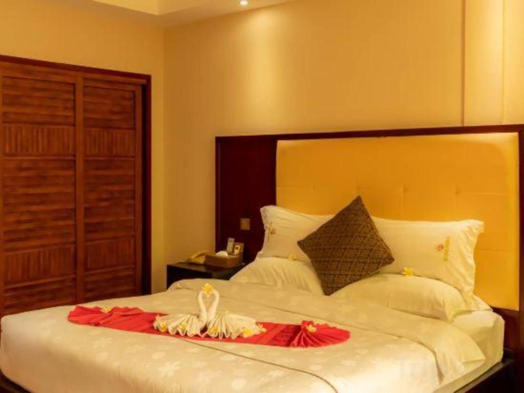 Xishuangbanna Hotel Managed By Xandria Hotel Luang Prabang Exterior photo