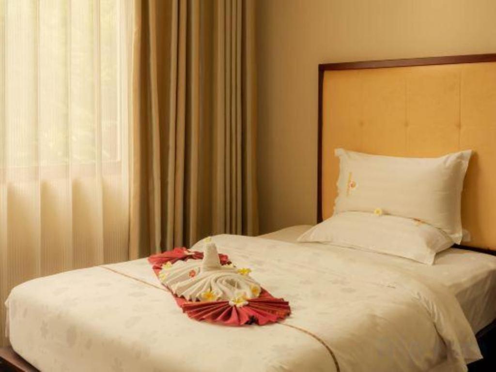 Xishuangbanna Hotel Managed By Xandria Hotel Luang Prabang Exterior photo