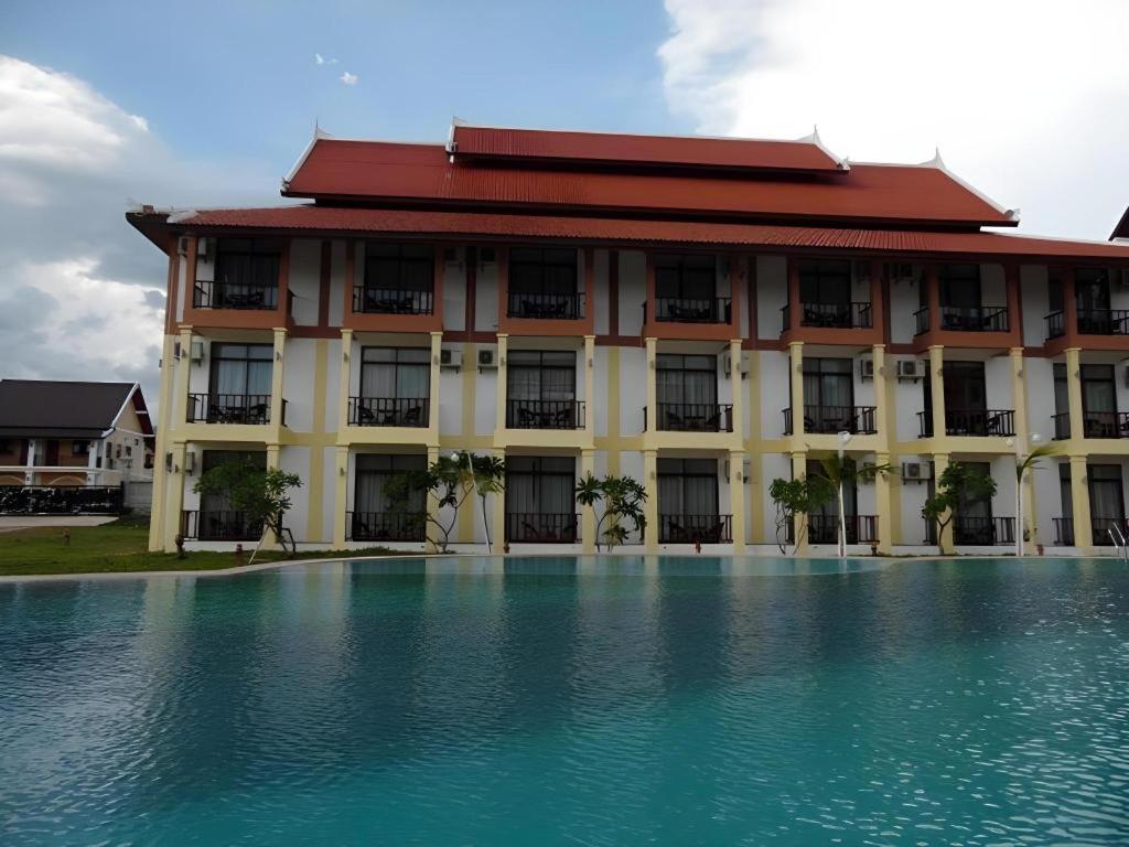 Xishuangbanna Hotel Managed By Xandria Hotel Luang Prabang Exterior photo